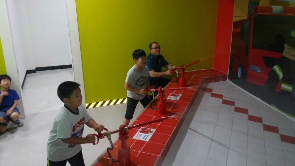 94cdfe98b452becf860f15ac2d2fdcf4_1465963