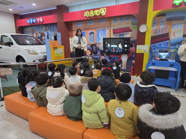 c6b137a4f6c4da540739bd2eecd3a90d_1764727